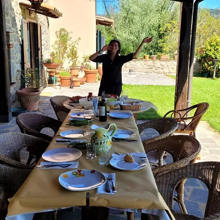 Tatil Evi Casale Per 12 Persone, Pievevecchia,